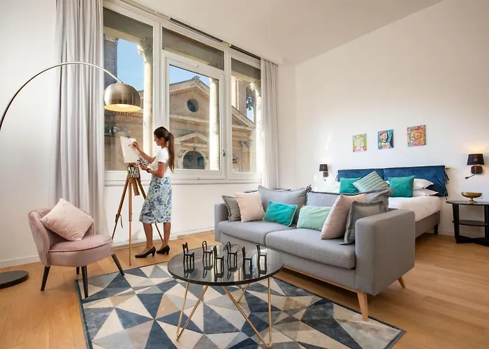 Apartment Margutta Diy Art Rom