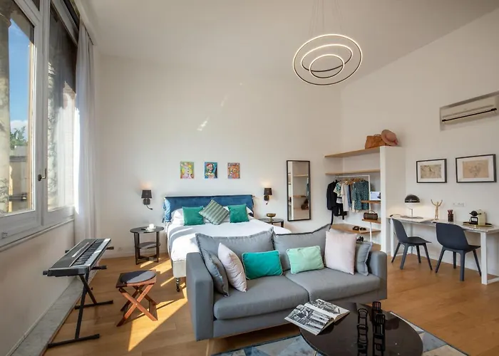 Margutta Diy Art Apartment *